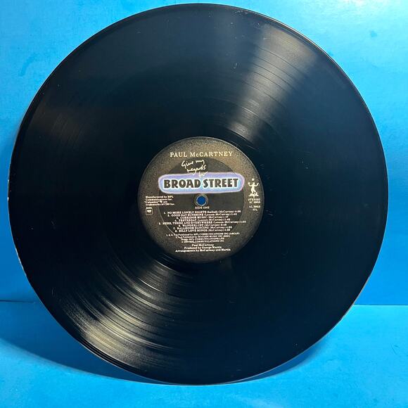 Paul McCartney Give My Regards to Broad Street 1984 Vinyl LP Record Gatefold - Picture 5 of 9